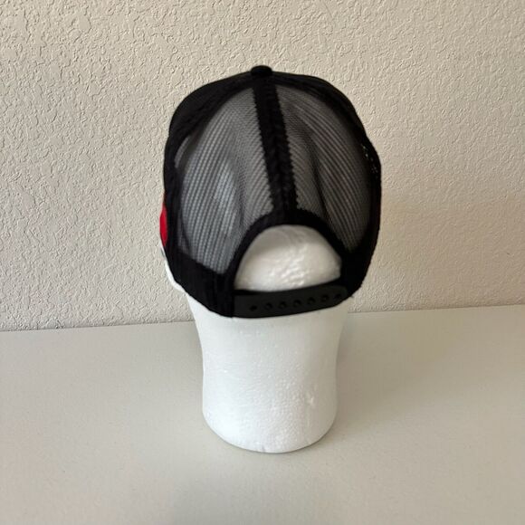 AMERICAN NEEDLE NHL Chicago Blackhawks Adjustable Snapback Hat in Black - Picture 5 of 9